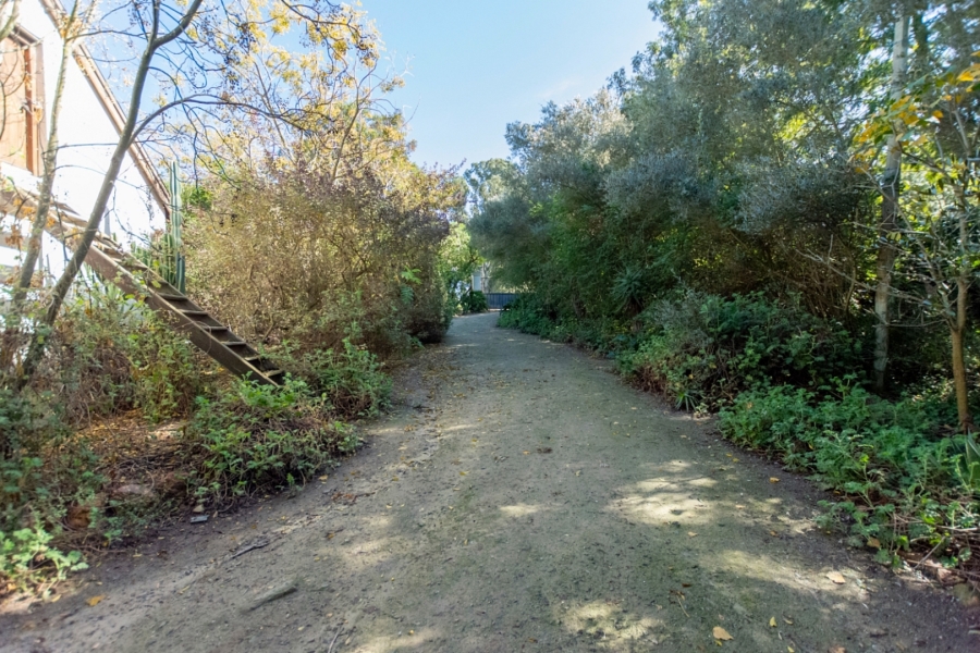 8 Bedroom Property for Sale in Hopefield Western Cape